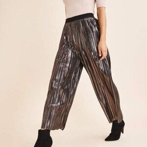 RINASCIMENTO women's Metallic Silver Plisse Trousers Size:XS